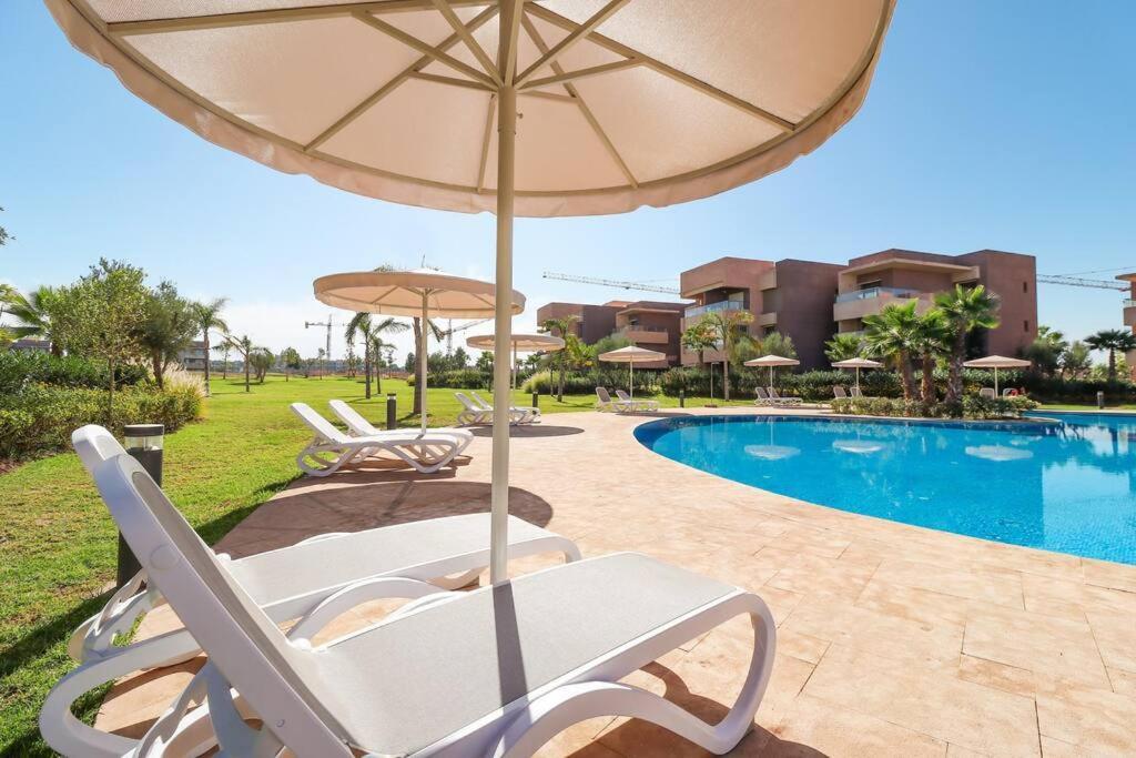 Appartement Cosy Appartemt Vue Sur Golf Et Montagne